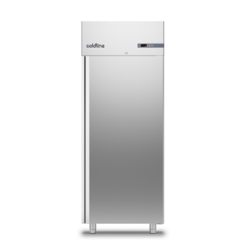 Freezer/chiller cabinet